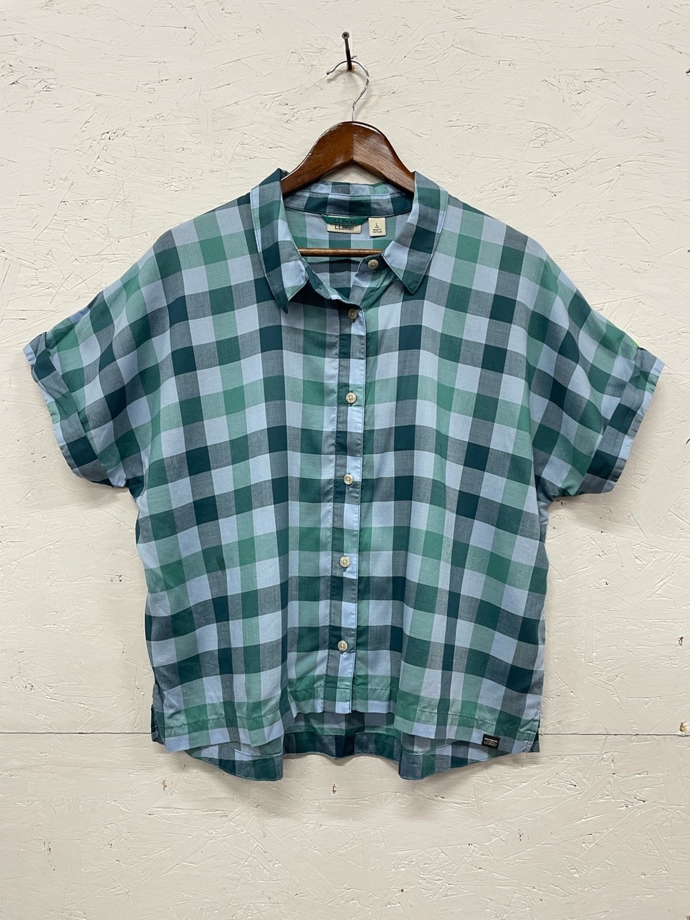 L.L.Bean Mountainside Blue and Green Buffalo Plaid Shirt, Size L, Tencel